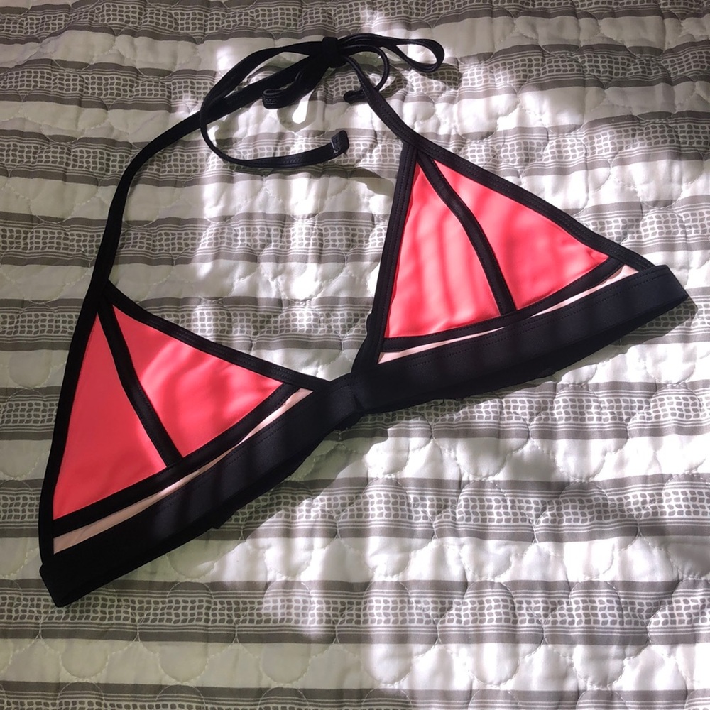 Bathing suit top